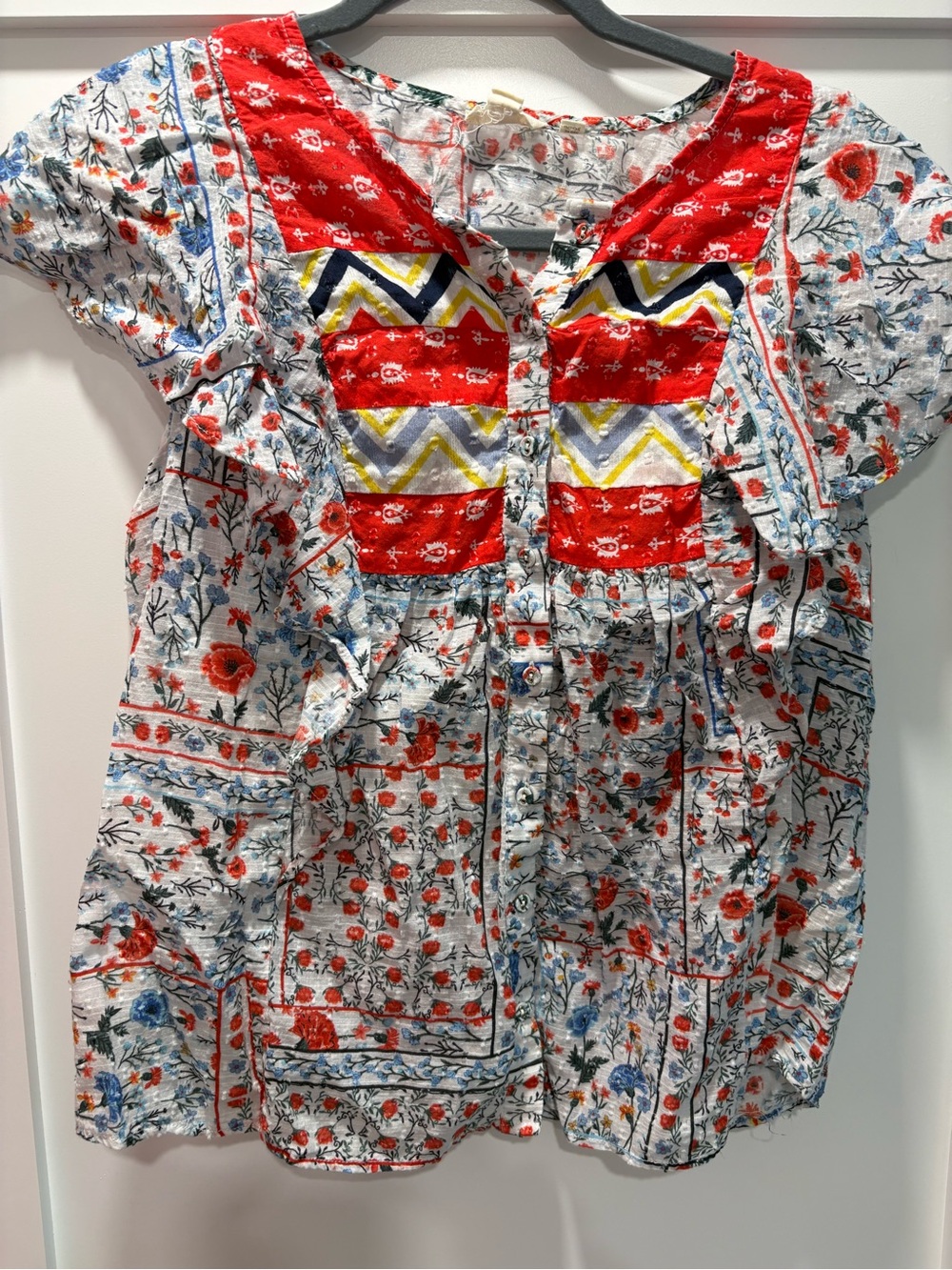 Women’s Floral Patchwork Short-Sleeve Top in Red and White